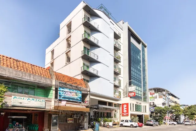 Super OYO 107 Orange Nest Hotel