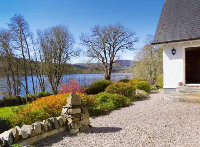 Lochview Guest House