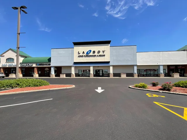 La-Z-Boy Downers Grove