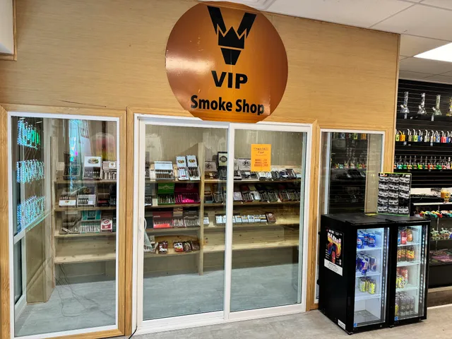 VIP Smoke Shop - Lawrence