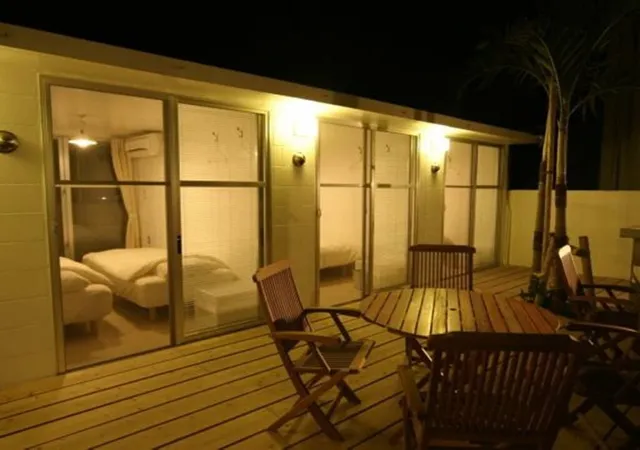 Hanamuro Inn Aka Island