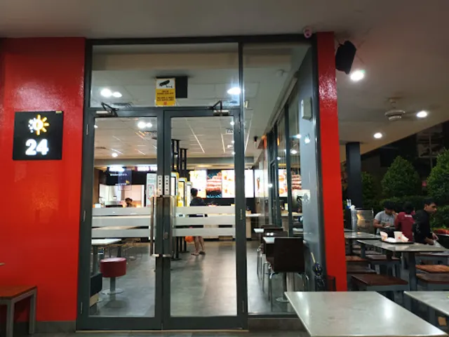 McDonald's Ciater Raya