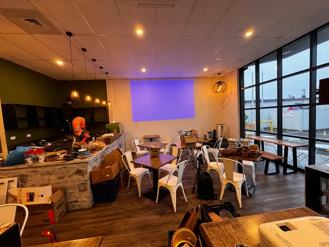 HomeCooked Cafe Bistro