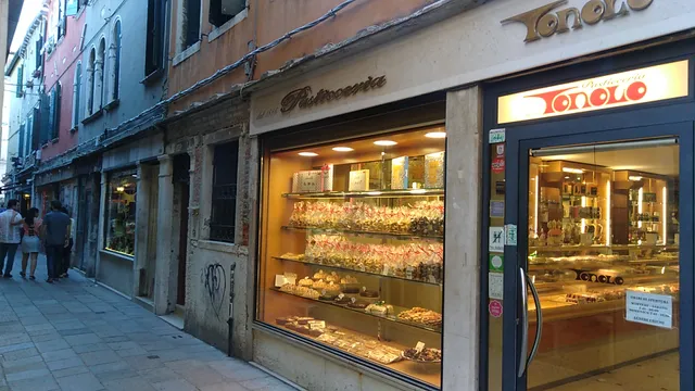 La Bottega Del Gusto Snc