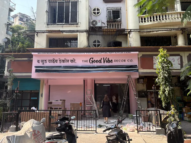 The Good Vibe Decor Co.