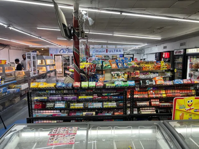 Chi Town Gas and Grocery