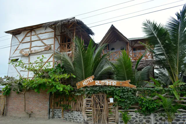 Hostel Rutamar