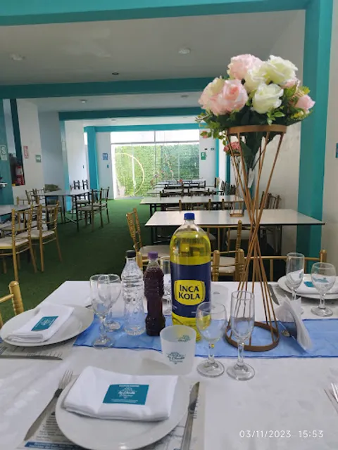 Salón de Eventos y Restaurante "LA CHOCITA "