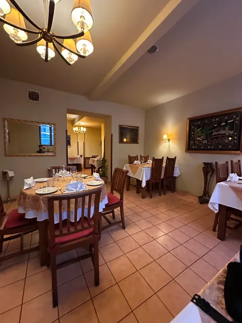 India Gate - indická a nepálská restaurace