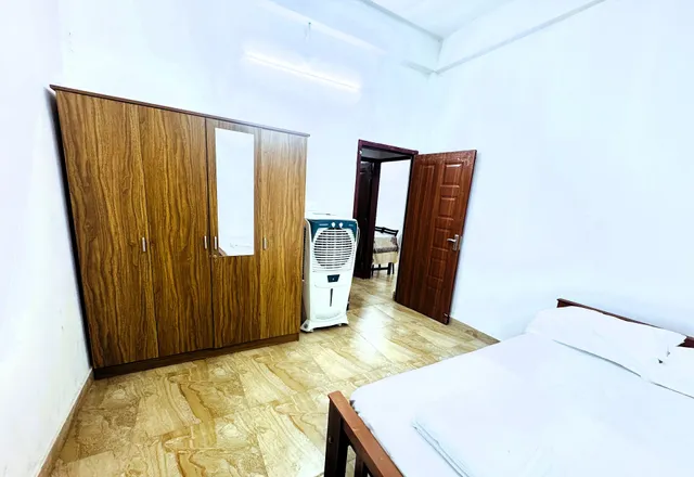 VCS Apartments & Rooms Parassinikadavu