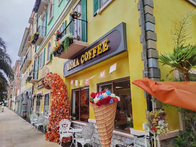 Roma Restaurant & Coffee