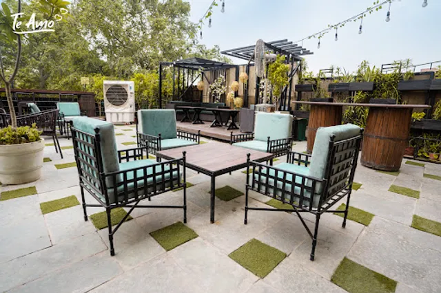 Te Amo Restaurant & Bar