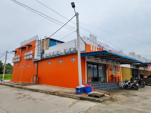 Super OYO Capital O 93076 Batam Backpacker Guesthouse 2