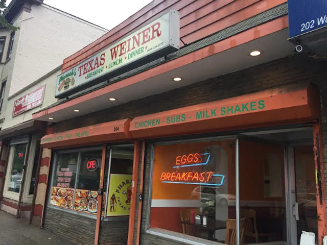 Pharaoh's Texas Weiner