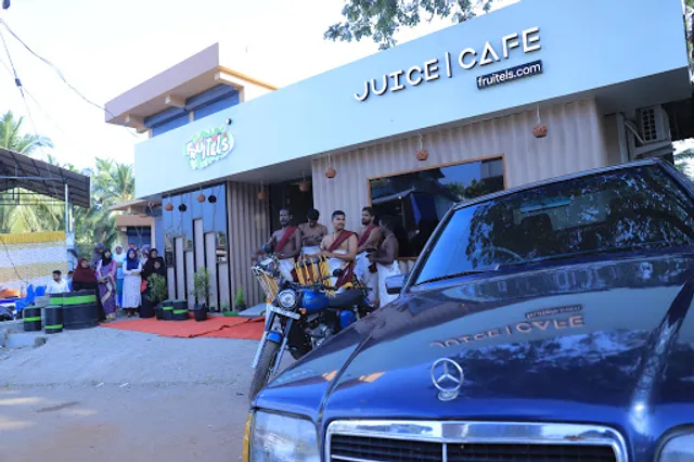 Fruitels Juice Cafe