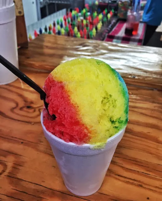 Pelican's SnoBalls on Rosewood