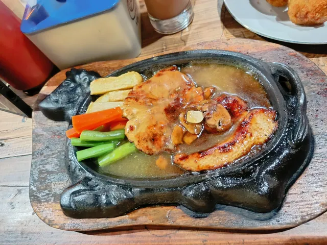 SAVAA STEAK (STEAK CRISPY & ORIGINAL)