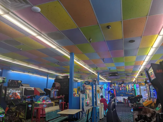 Carriage Square Shopping Center