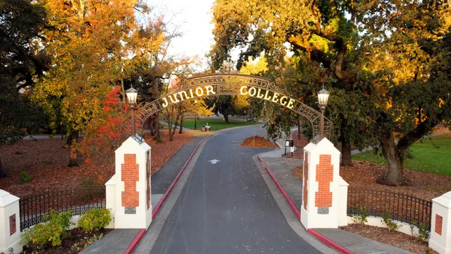 Santa Rosa Junior College