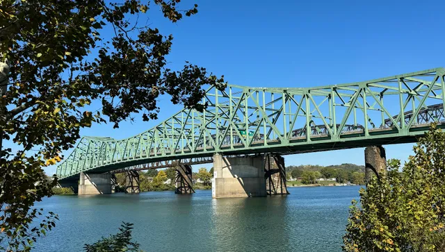 Parkersburg-Belpre Bridge