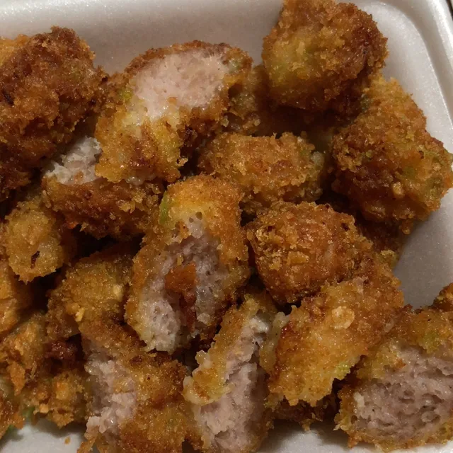 Phố Cổ hà Nội - Nem chua rán số 1