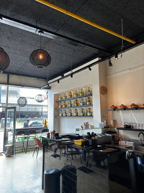 Kampong Express & Super Crêpe Den Haag