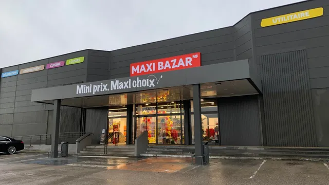 Maxi Bazar