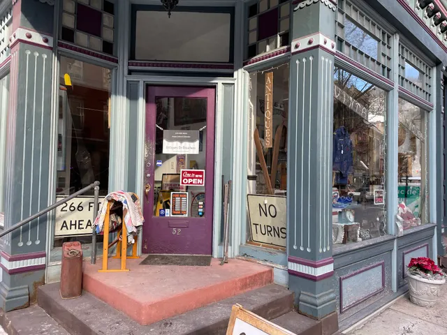 Antiques On Broadway