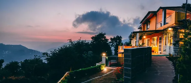 Kyrentara's by the Hills