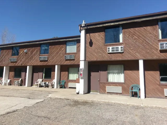 Coffee Mill Inn & Suites