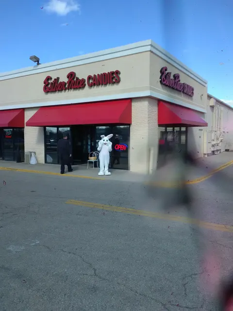 Esther Price Candies Airway Plaza