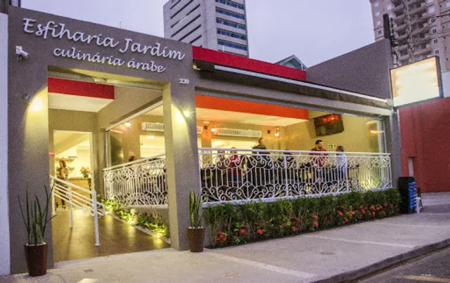 Restaurante e Esfiharia Jardim