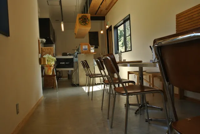 Cheese Maker and Pizza Nakamura