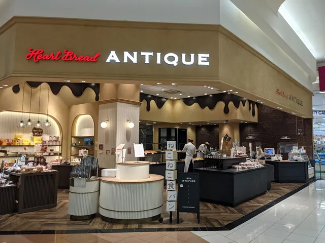 HEART BREAD ANTIQUE AEON MALL Hamamatsu Shitoro