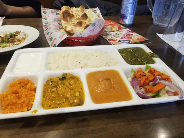 Rajdhani Indian Sweets & Restaurant (Chinguacousy)