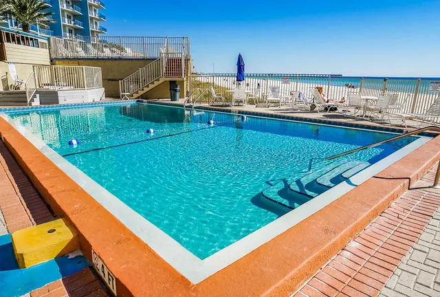 Panama City Resort & Club