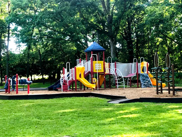 Constitution Grove Park