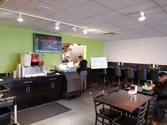 Los 2 Pollos Mexican Kitchen