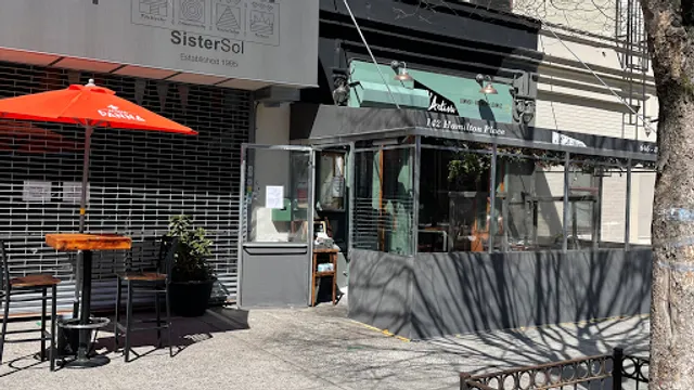 L'Artista Italian Kitchen & Bar