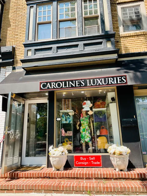 CAROLINE’S LUXURIES