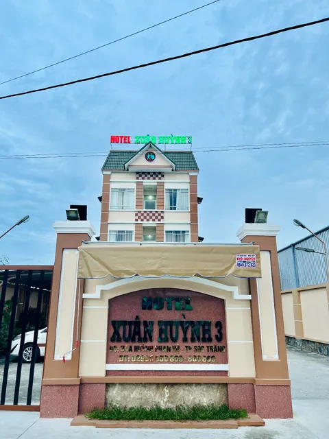 Khách Sạn Xuân Huỳnh 3
