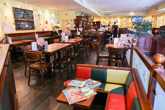 Schweinske Restaurant in Hamburg Ochsenzoll - Schnitzel, Burger & Frühstück