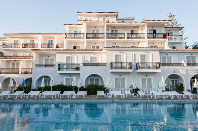 Paradise Beach Hotel