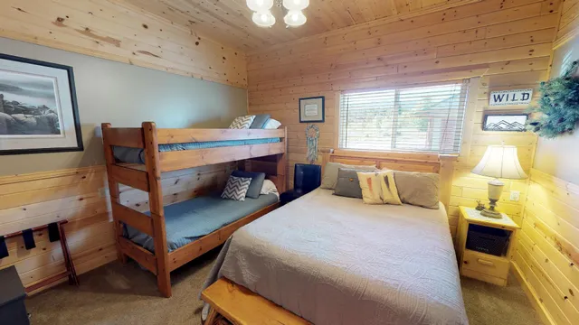 Yellowstone Lux Resort