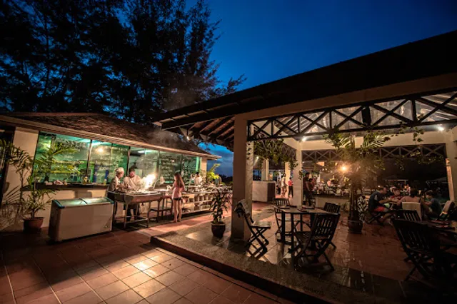 Matahari Pool Terrace at Miri Marriott Resort & Spa