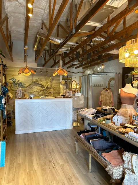 Salty Roots Boutique