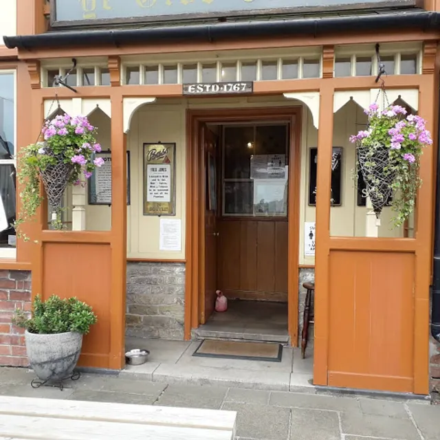 Ye Olde Tavern, Kington