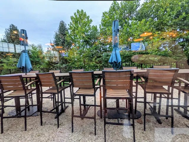 Bräuburgers Craft Burgers & Beer of Forest