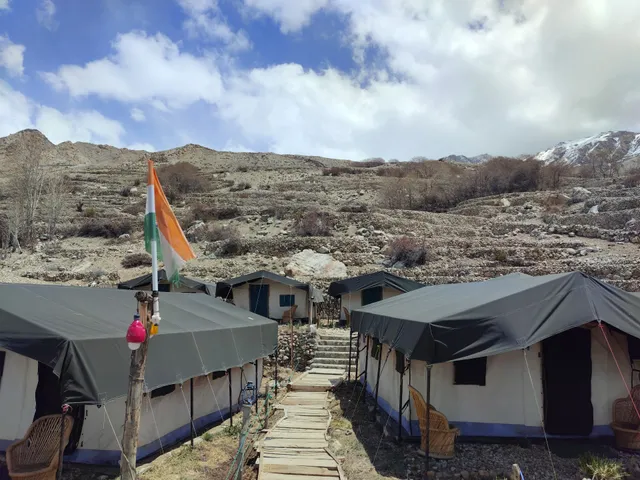 Knaygoh Kinner Camps