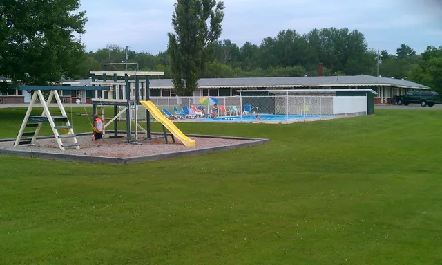 Middleton Motel and Suites